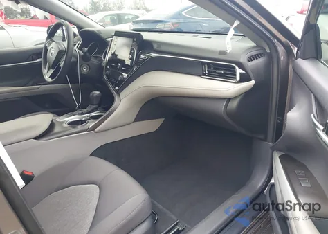 2024 Toyota Camry Le из США, поврежденный, VIN 4T1C11AK4RU844561